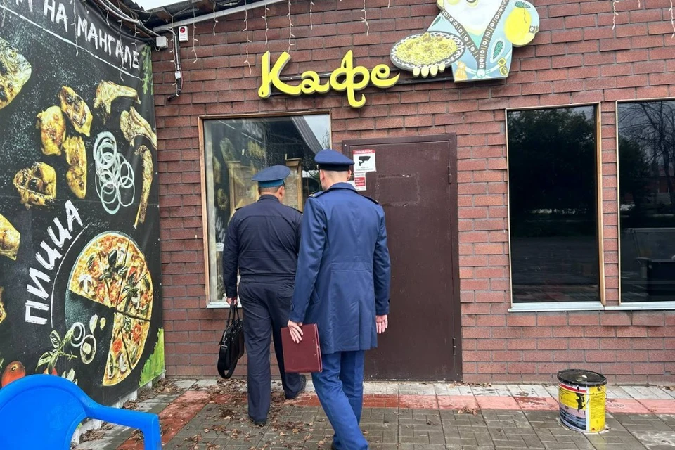Очередное нелегальное кафе закрыли в Новосибирске. Фото: Прокуратура Новосибирской области