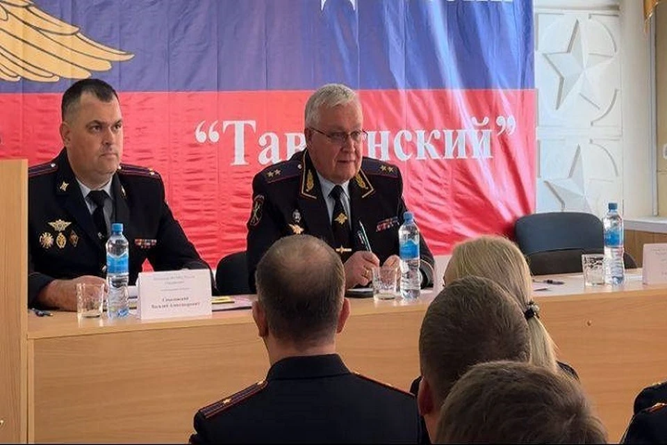 Александр Мешков провел совещание, на котором подвел итоги работы ведомства. Фото: руководитель пресс-службы ГУ МВД России по Свердловской области Валерий Горелых.