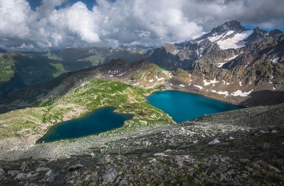 Пенсионерка из Калининграда прыгнула с горы в КЧР. Фото: Агиров Тимур