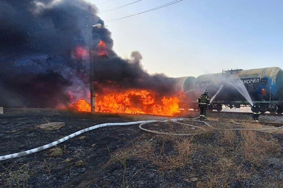 В Черниговском районе Запорожской области армия Украины с помощью беспилотника атаковала 21 сентября железнодорожную станцию. Фото - МЧС Запорожской области