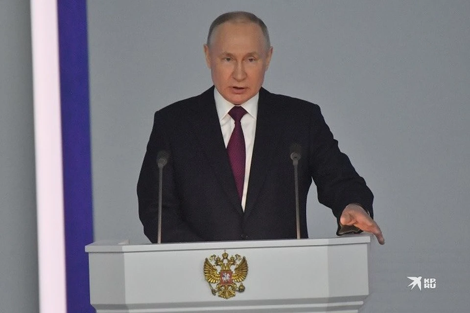 Владимир Путин поддержал идею о создании «Пространства для общения» для директоров школ и их заместителей