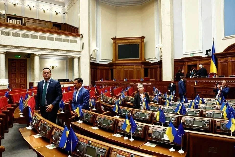 Нардеп Стефанчук подписал закон об историческом повышении налогов на Украине