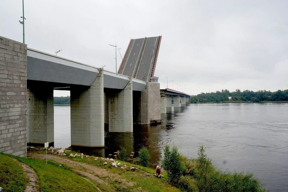 Разводка двух мостов перекроет движение по трассе «Кола» 16 октября. Фото: ФКУ Упрдор «Северо-Запад»