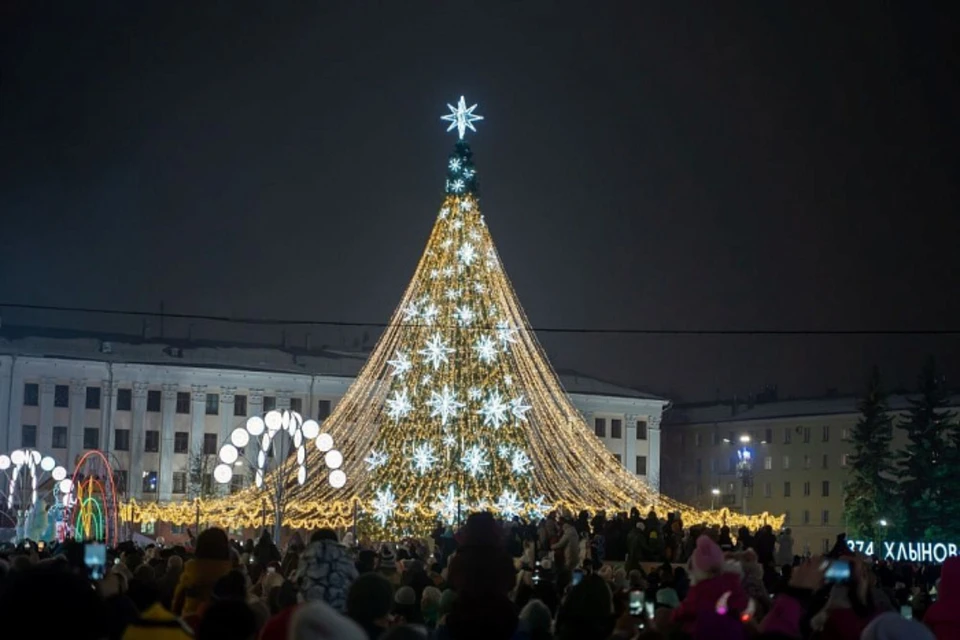 На фестивале представят более ста елок. Фото: киров.рф