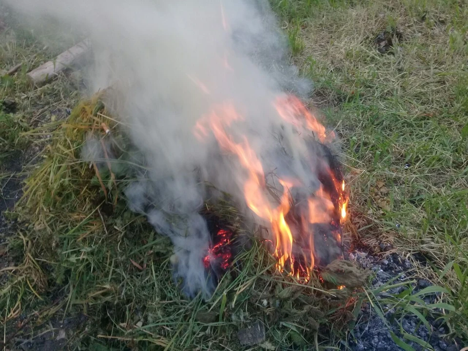 Пожар оперативно ликвидировали.