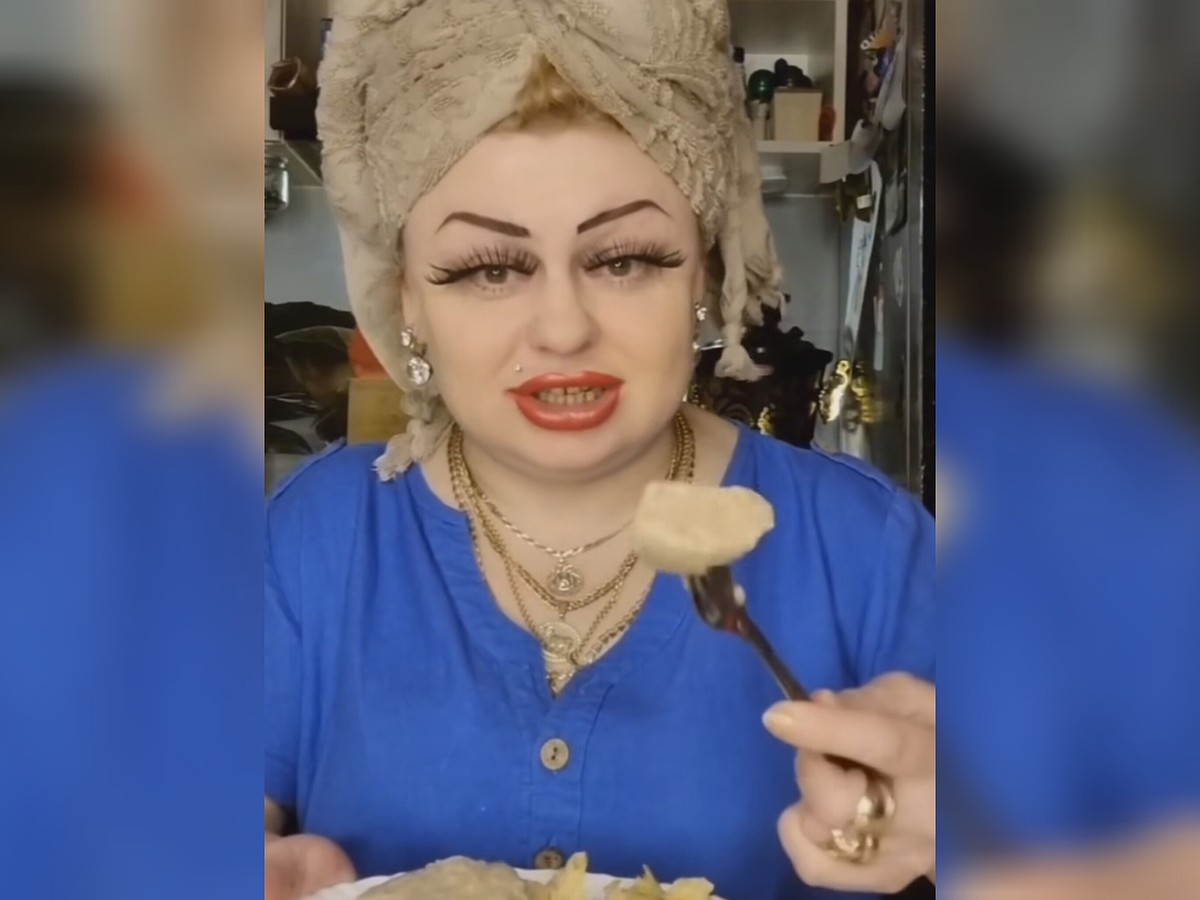 Орыс гинекологы видео ххх Студенттер сабақта онлайн жыныстық қатынасқа түседі