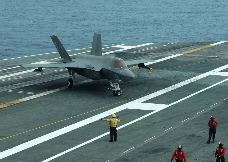 США одобрили производство истребитеей F-35 вопреки требованиям безопасности