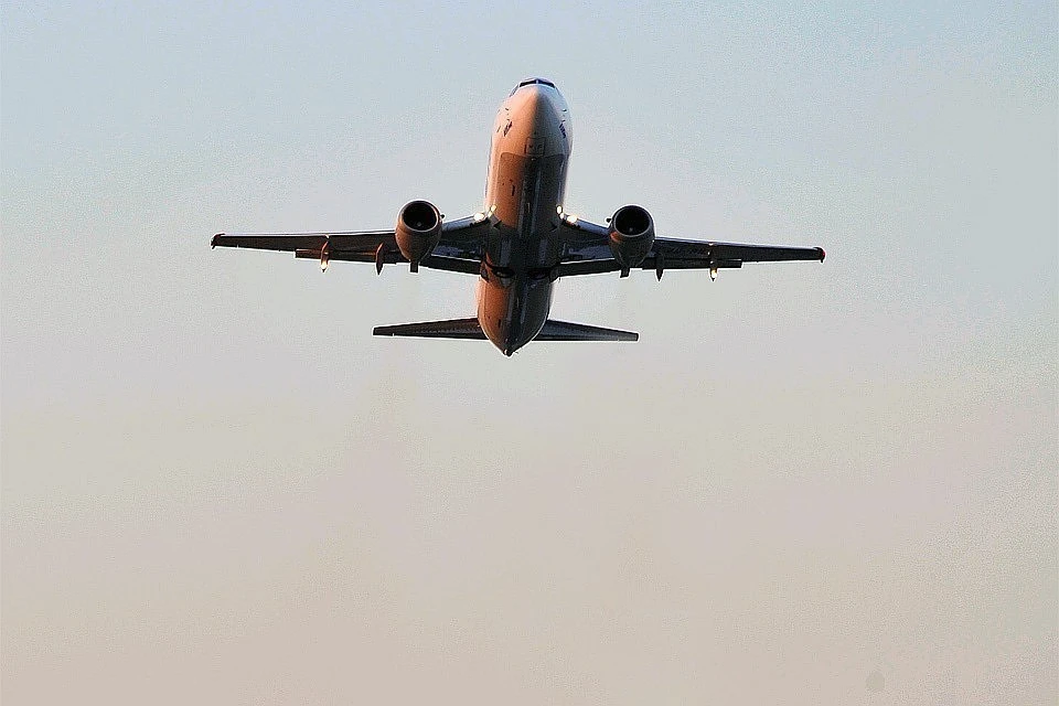 Причиной жесткой посадки самолета SSJ-100 в Анталье стал сдвиг ветра