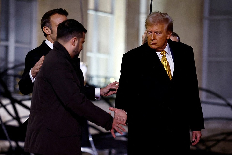 «Трамп люто ненавидит Зеленского»: встреча в Париже доказала агонию киевского режима и Запада