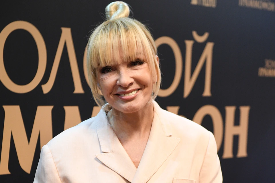 Выступления Лаймы Вайкуле в Испании отменили из-за отсутствия спроса