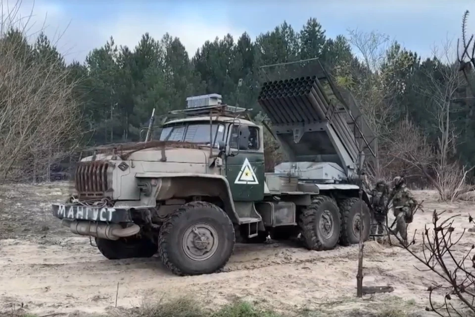 Артиллеристы морской пехоты Северного флота из состава группировки войск «Днепр» нанесли огневое поражение опорным пунктам противника