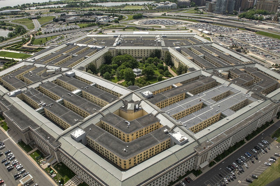 США пытаются догнать Россию в битве гиперзвуковых технологий: На что Америка бессмысленно тратит деньги