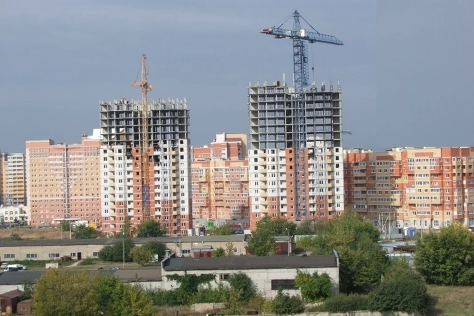 На данный момент сдано 18 домов.