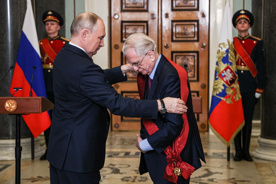Владимир Путин поздравил Эрмитаж с 260-летием