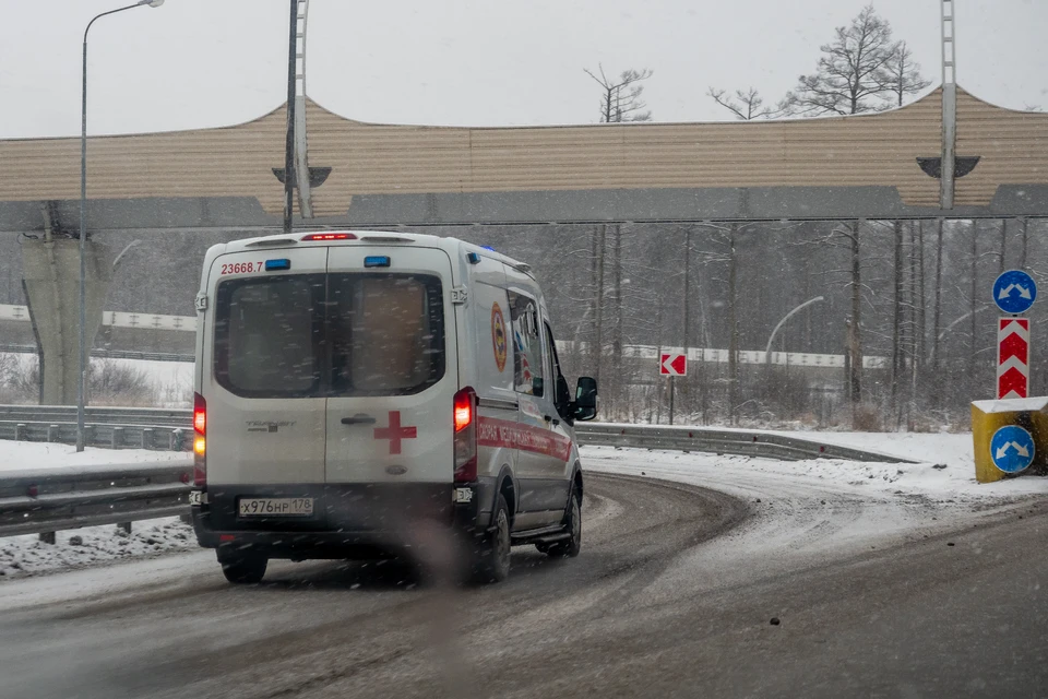 Один человек погиб и четверо пострадали в ДТП на 68 километре внешнего кольца КАД.