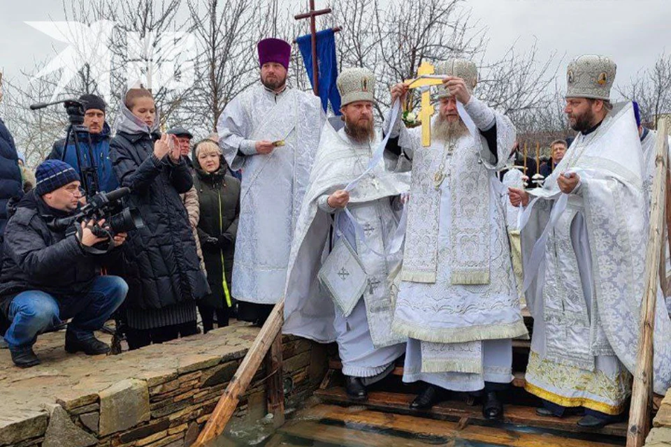 В Луганске организованно одно место для проведения обряда – это купель на территории храма Андрея Первозванного