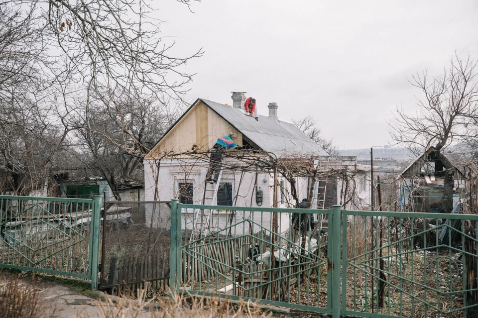 В январе местным строительным бригадам предстоит восстановить около 20 частных домов. Фото: ТГ/Моргун