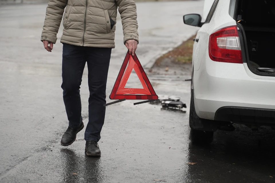 В ДТП пострадали 58 жителей и двое погибли.