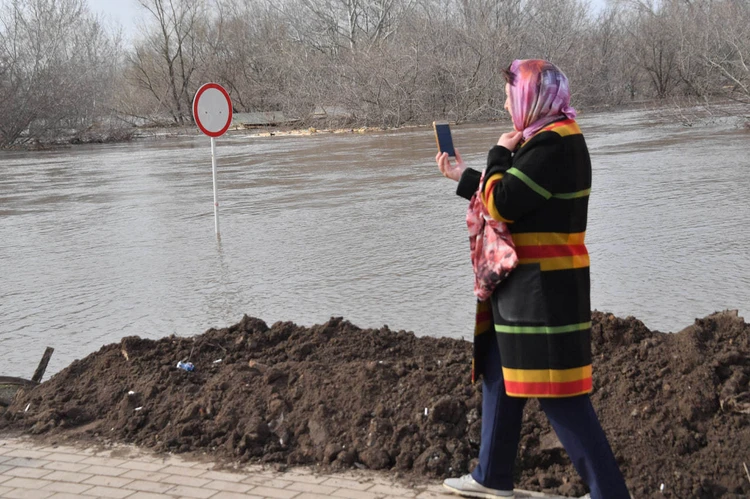 В Оренбуржье сброс воды с Ириклинского водохранилища увеличат с 14 февраля