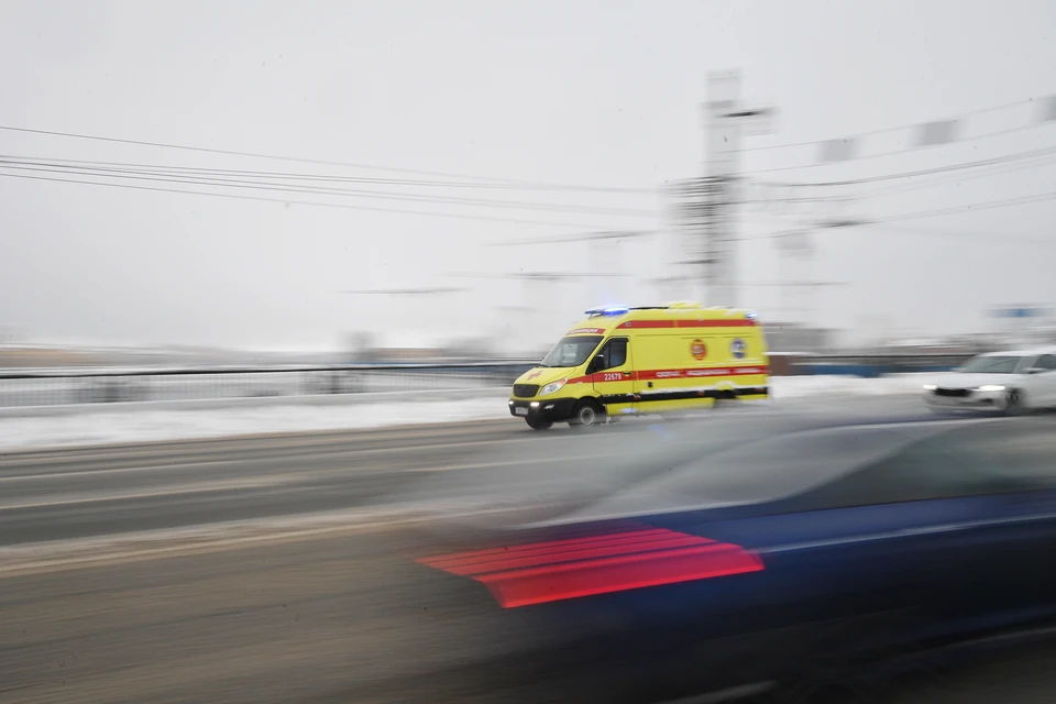 В Севастополе водитель скорой помощи погиб в ДТП, четыре человека пострадали