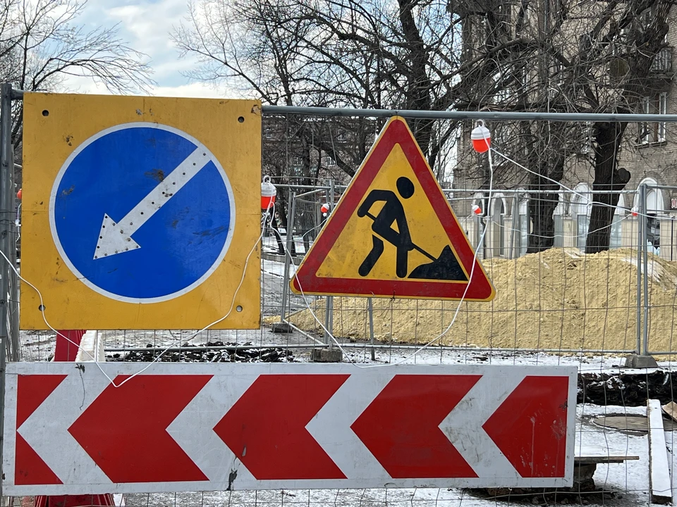 17 февраля в Луганске не закрыли проезд по двум мостам