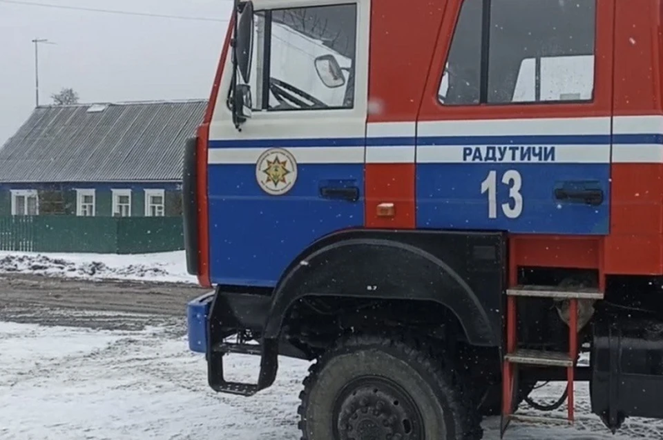 В МЧС сказали, что 16 тысяч потребителей в Осиповичах остались без воды. Фото: МЧС.