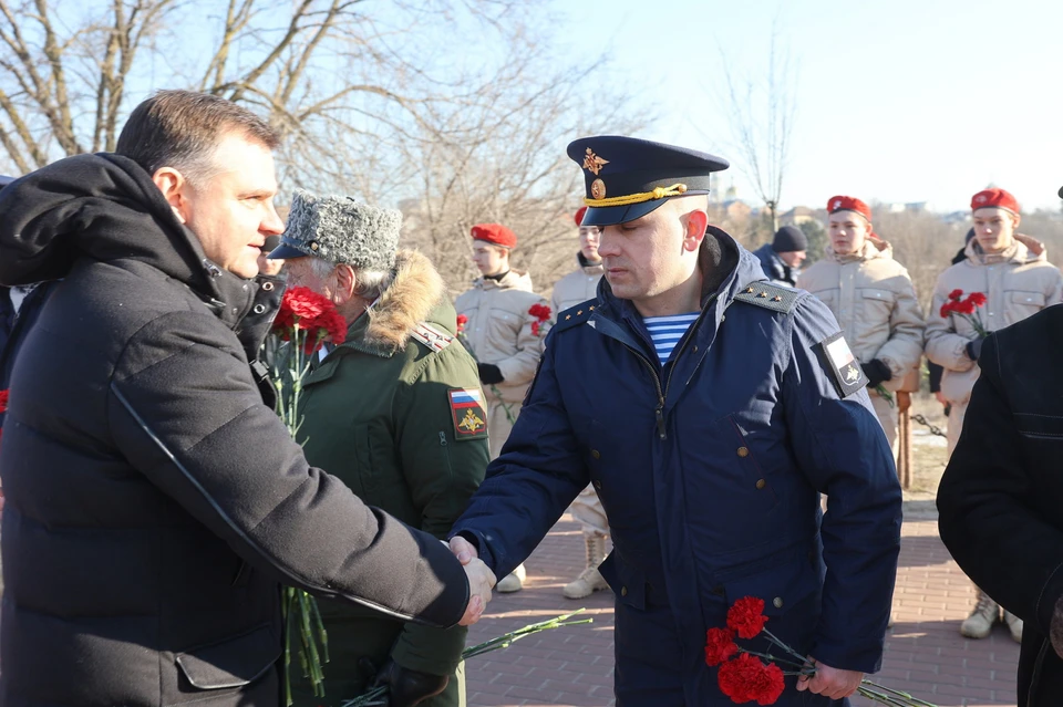 Глава региона обещал военным и ветеранам, что к 80-летию Победы на Кумженском мемориале загорится Вечный огонь. Фото: пресс-служба губернатора Ростовской области