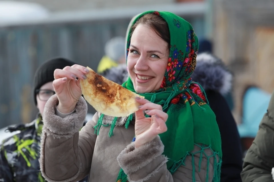 Проводят зиму в Волжском на восьми площадках.