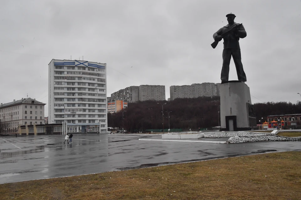 К исполнению обязанностей уже приступают новые организации.