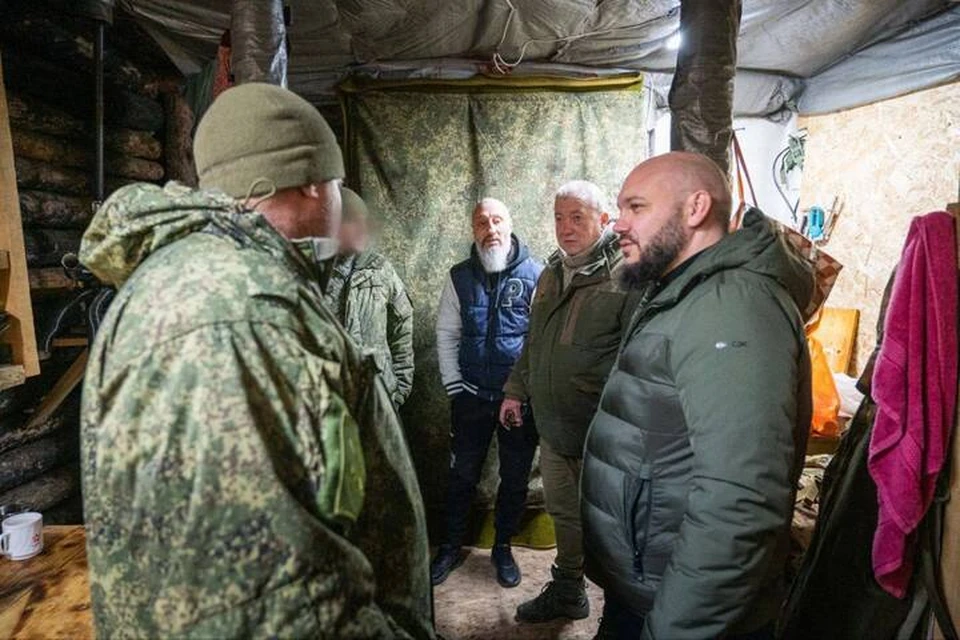 Артиллеристы на Днепре получили подарки от херсонцев и крымчан. Фото: уполномоченный по правам человека в ХО