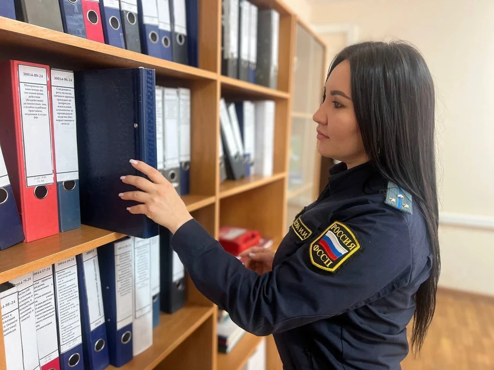 Собираясь в заграничную поездку, алиментщица узнала, что не сможет покинуть пределы России