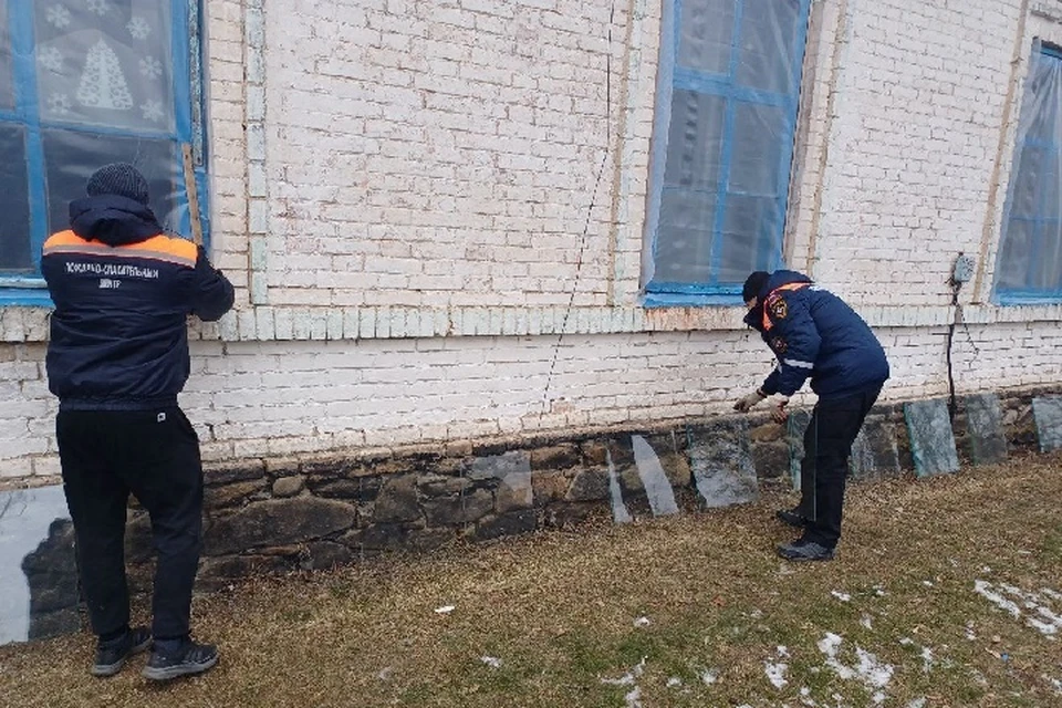 В Пологовском округе устранили последствия обстрела украинских вооруженных формирований. ФОТО: администрация Пологовского МО