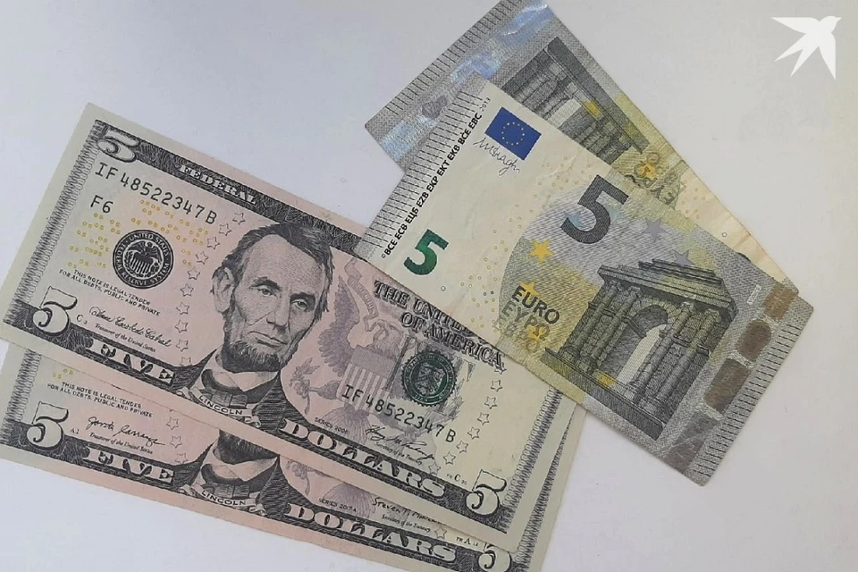 Нацбанк изменил курс доллара и курс евро на 5 марта. Фото: архив «КП».
