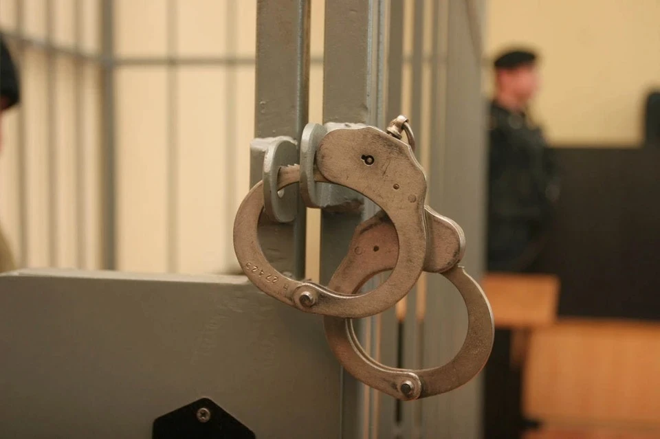 Обвиняемый просил суд о домашнем аресте