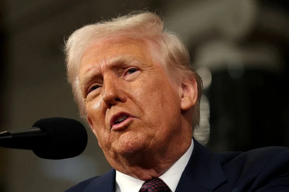 Трамп не собирается защищать НАТО при нападении: президент США меняет правила
