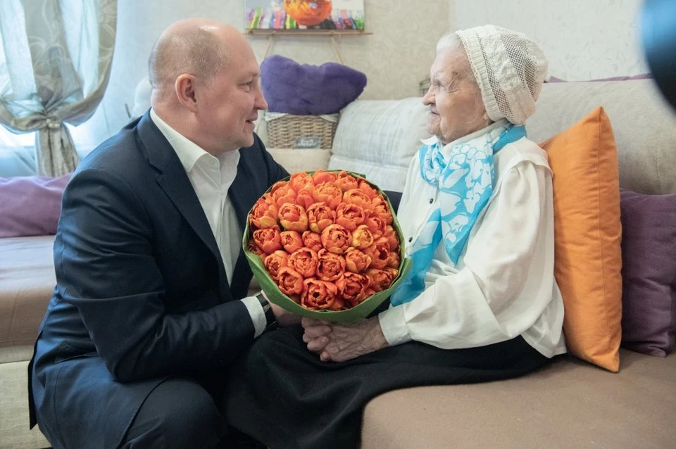 Эти женщины отстояли родной город. Фото: sev.gov.ru