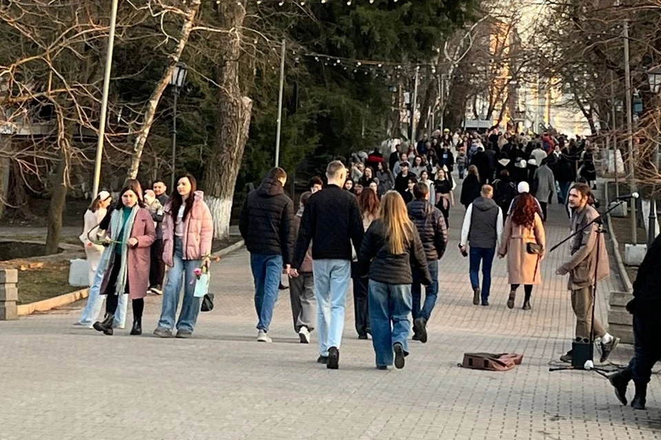 В донской столице по-прежнему тепло