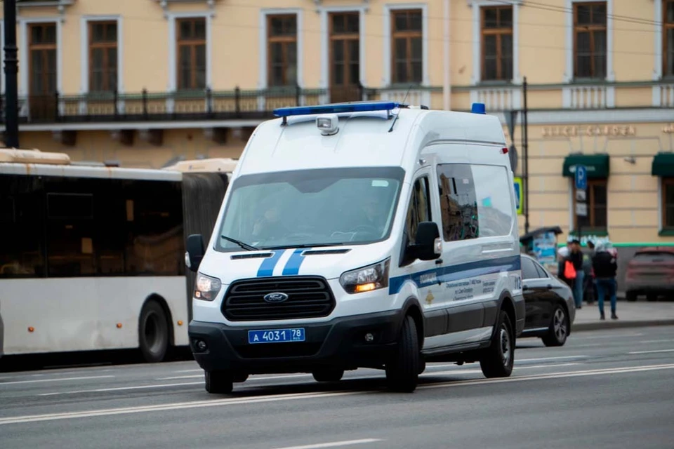 Решается вопрос о возбуждении уголовного дела.