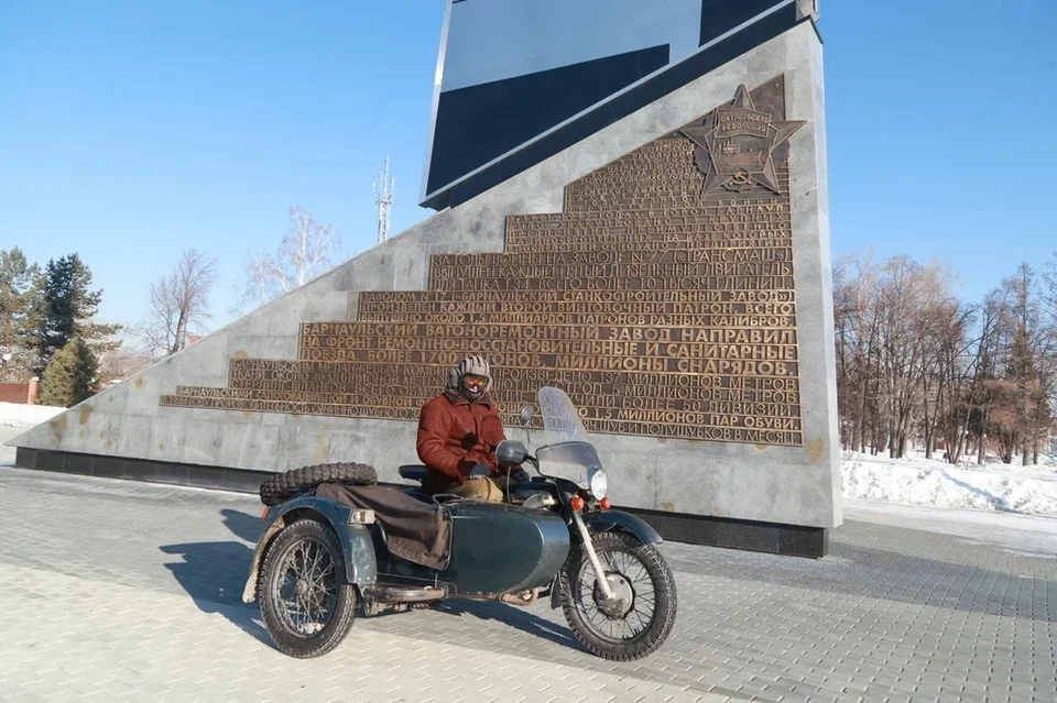 Андрей Кокшаров стартовал из Барнаула 1 марта