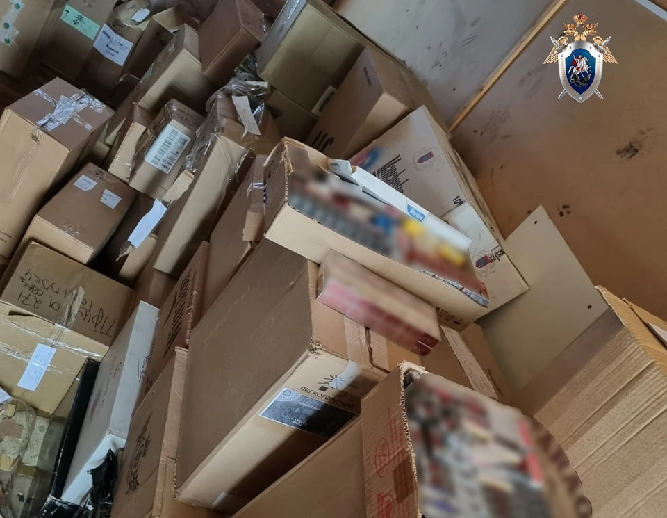 В Ульяновске в двух магазинах обнаружили 16 тысяч пачек контрафактных сигарет | ФОТО: СУ СК России по Ульяновской области