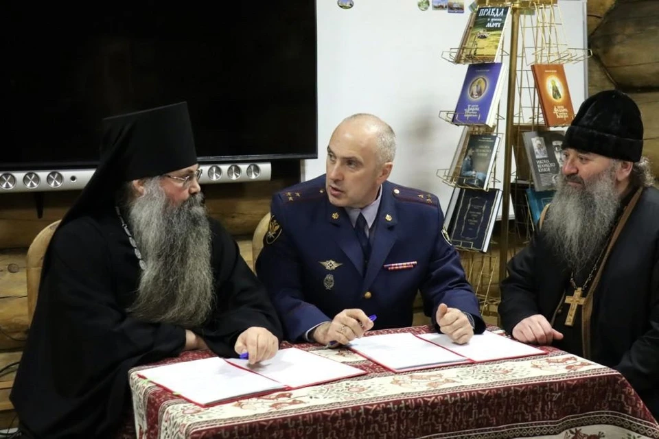 Северяне, попавшие под программу пробации, смогут найти временный приют на территории мужского монастыря, там же их обеспечат горячим питанием и работой. Фото: УФСИН по Мурманской области
