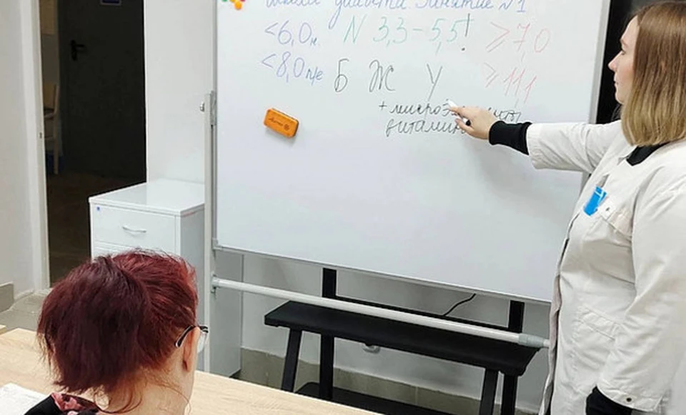 Направление на обучение в школе выдает лечащий врач. Фото: Минздрав