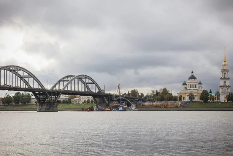 В Рыбинске закроют проезд по мосту.
