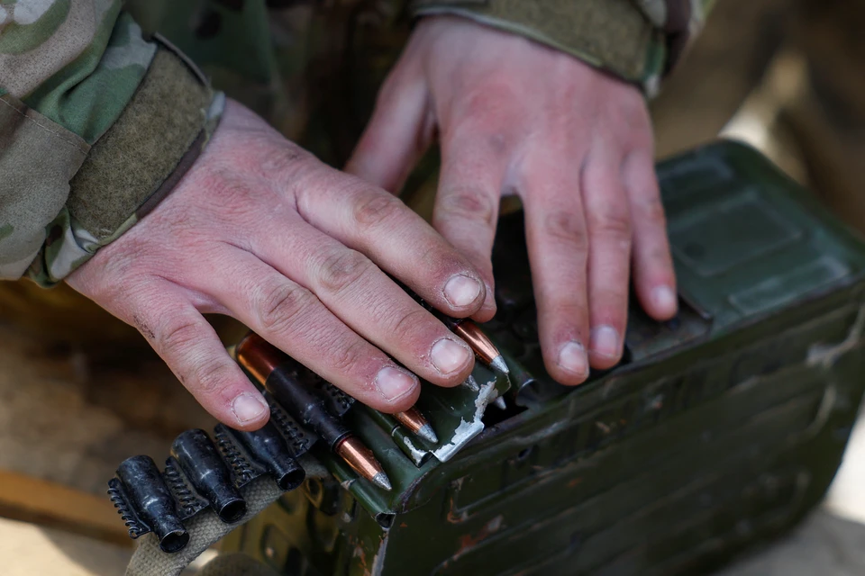 Бывшие украинские военные вторглись в Курскую область на бронетранспортёрах в августе 2024 года