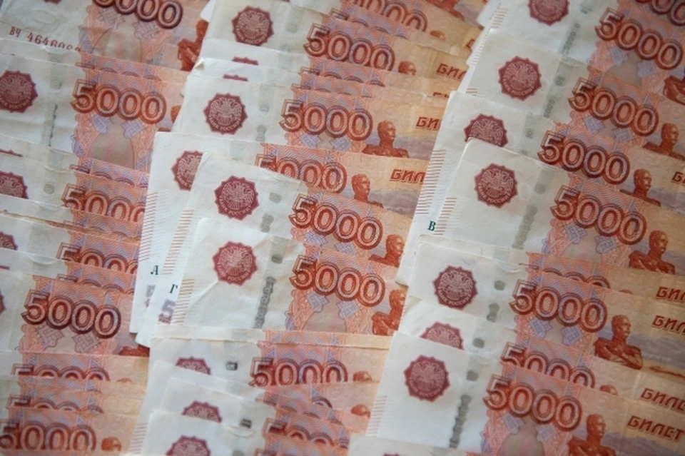 Житель Хабаровского края потерял деньги после звонка из энергетической компании