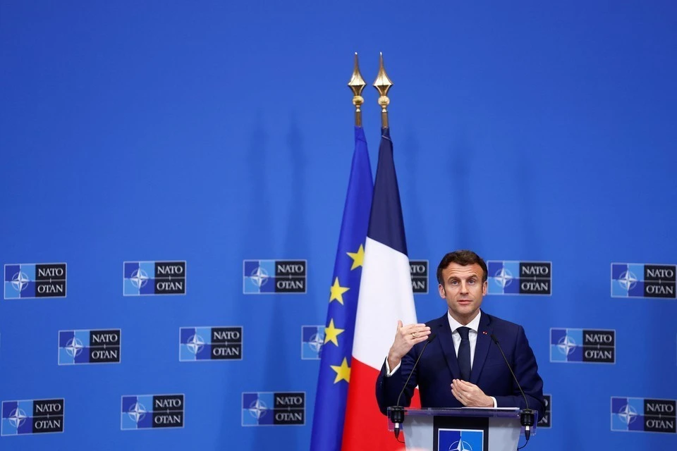 Макрон проговорился о роли, которую он отводит «миротворцам» Запада на Украине