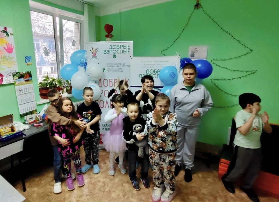 Фото: "Добрые взрослые"