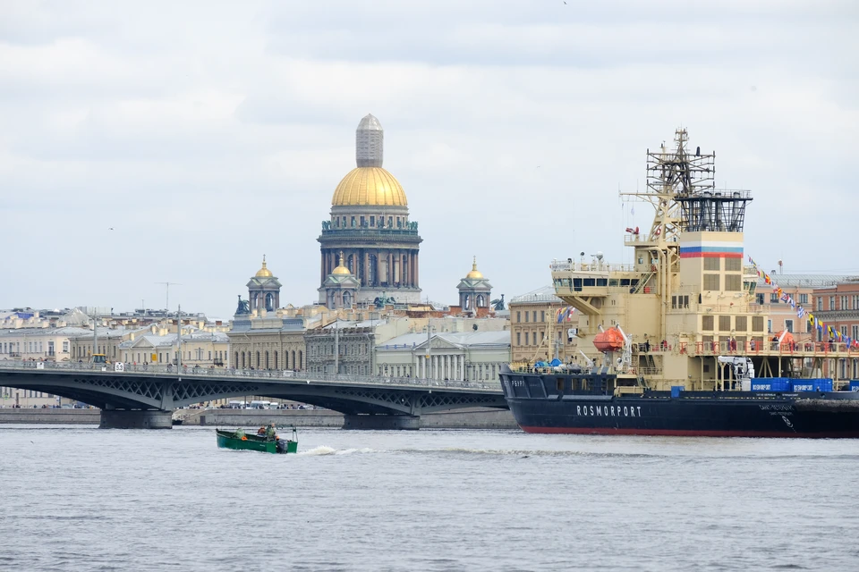 В майские праздники петербуржцам продемонстрируют российские ледоколы.
