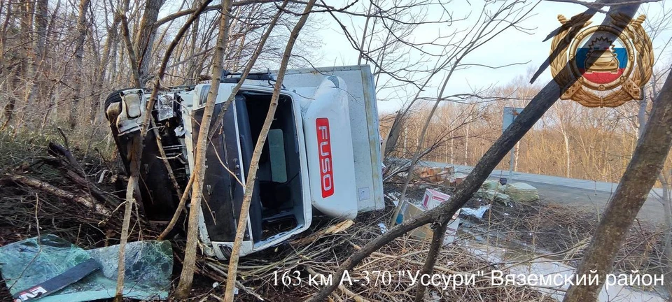 В Вяземском районе пассажир пострадал при опрокидывании большегруза Фото: ГАИ Вяземского района
