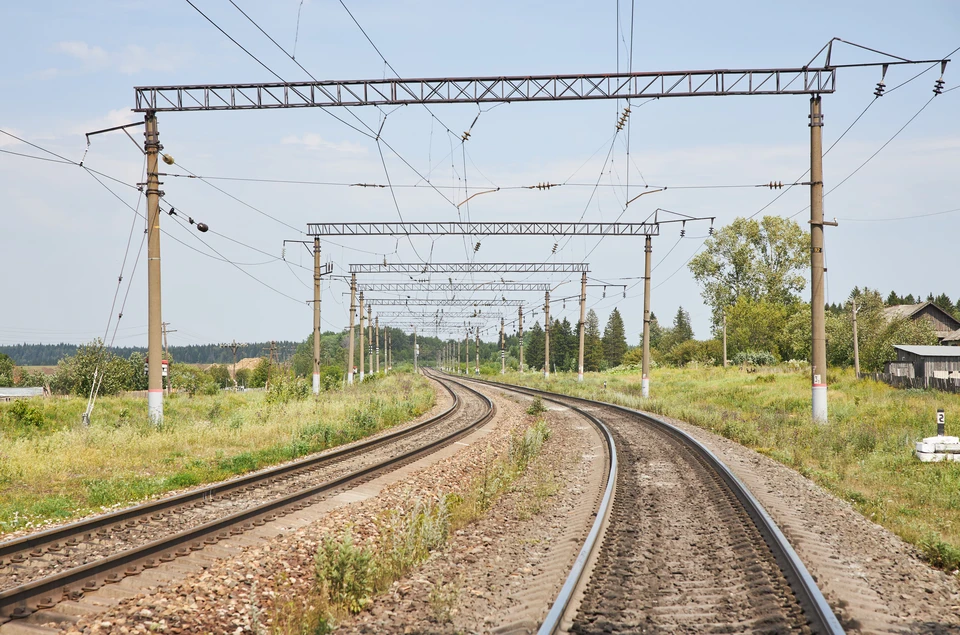 Новый путепровод позволит проезжать над железнодорожными путями